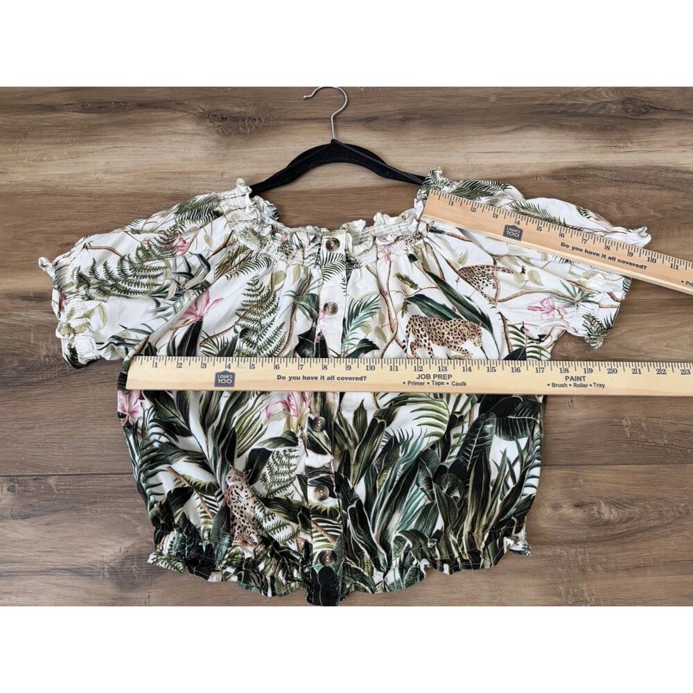 H&M Linen blend Tropical Floral Jaguar Ruffle Neck & Short Sleeve Blouse Size 6 - Picture 8 of 9